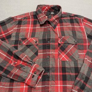 Element Shirt Mens XL Red Plaid Flannel Long Sleeve Button Up Pockets Casual